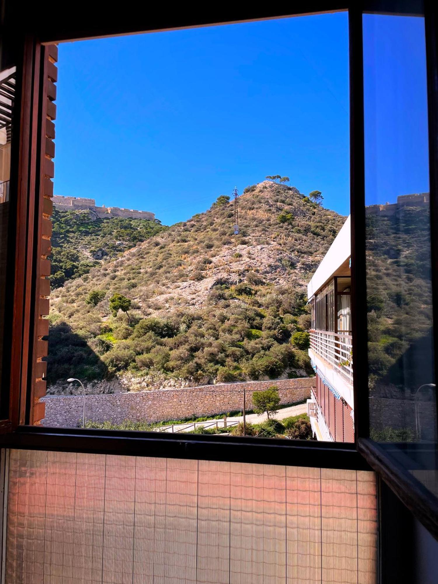 Piso En Playa De Alicante Lägenhet Exteriör bild